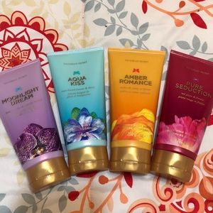 4 Full Size Victoria’s Secret Body Scrubs